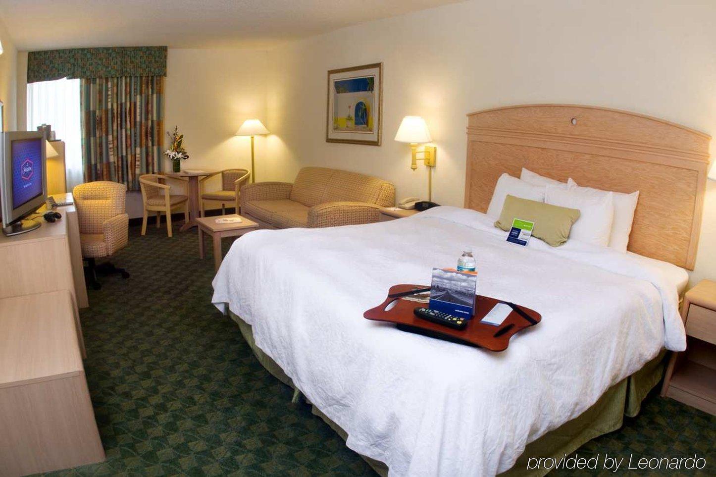 Hampton Inn Miami-Coconut Grove/Coral Gables Room photo